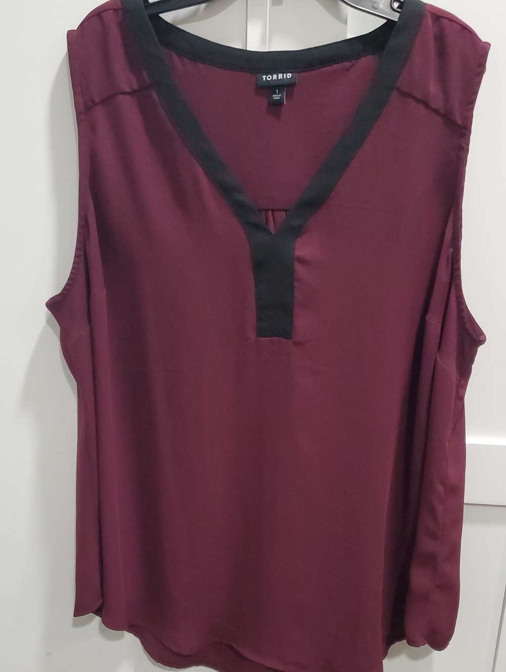 torrid Burgundy Sleeveless V-Neck Camisole with Black Trim